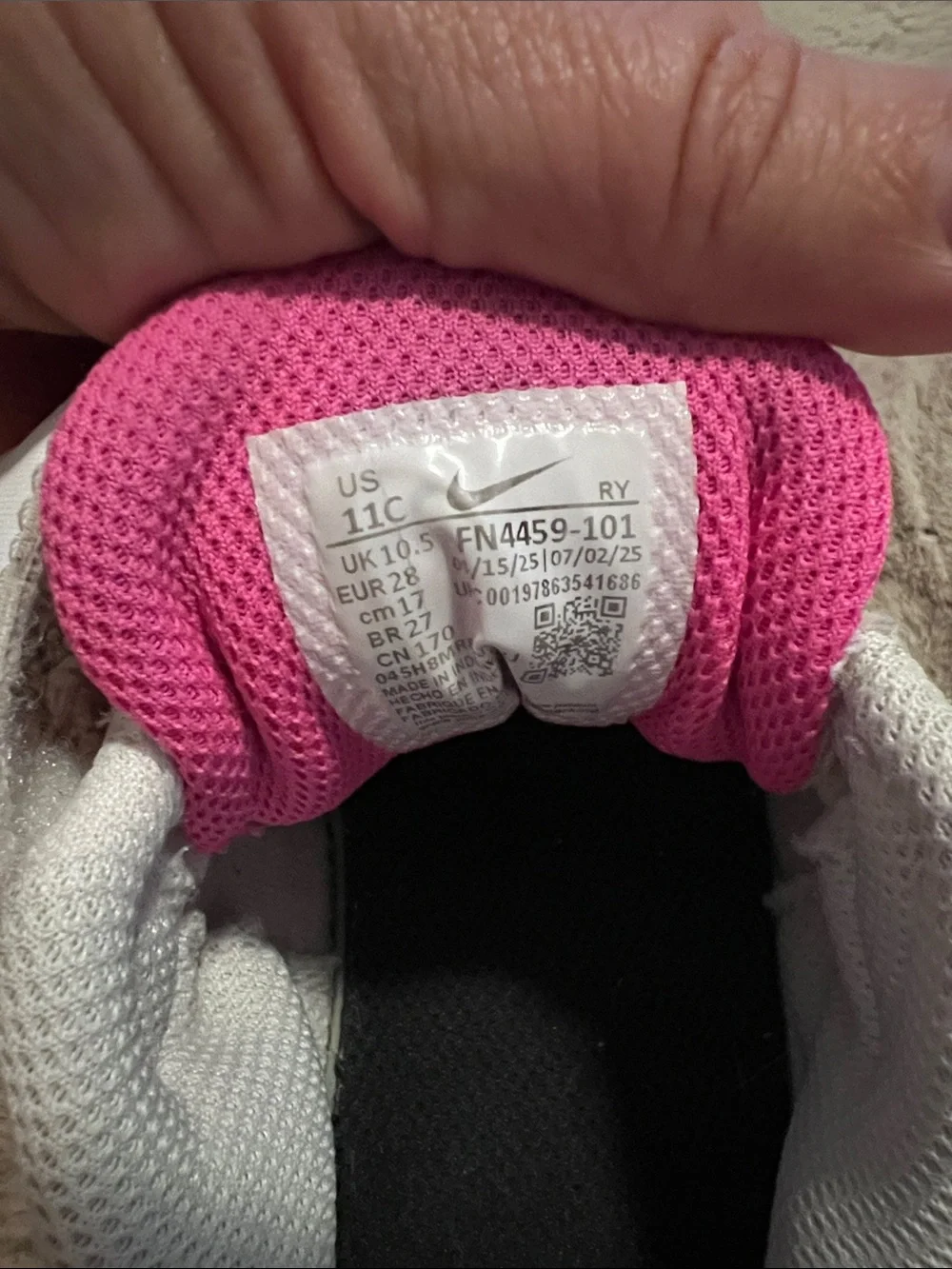 Nike Kids White and Pink Air Max